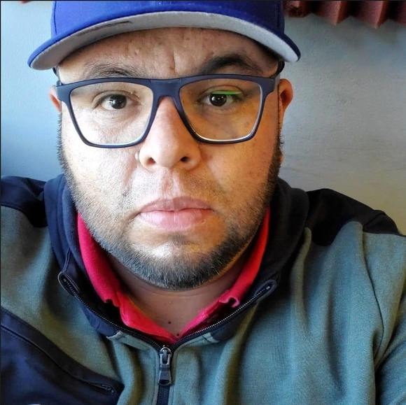 Poshmark profile picture for @severo